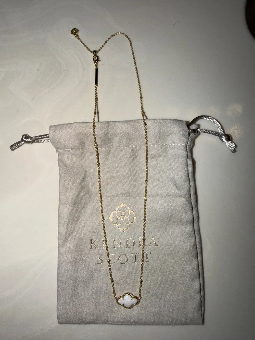 Kendra Scott Abbie Pendant Necklace